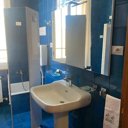 Alojamento de Acomodação e Pequeno-almoço Casa Di Terry Ravena