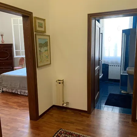 Alojamento de Acomodação e Pequeno-almoço Casa Di Terry Ravena